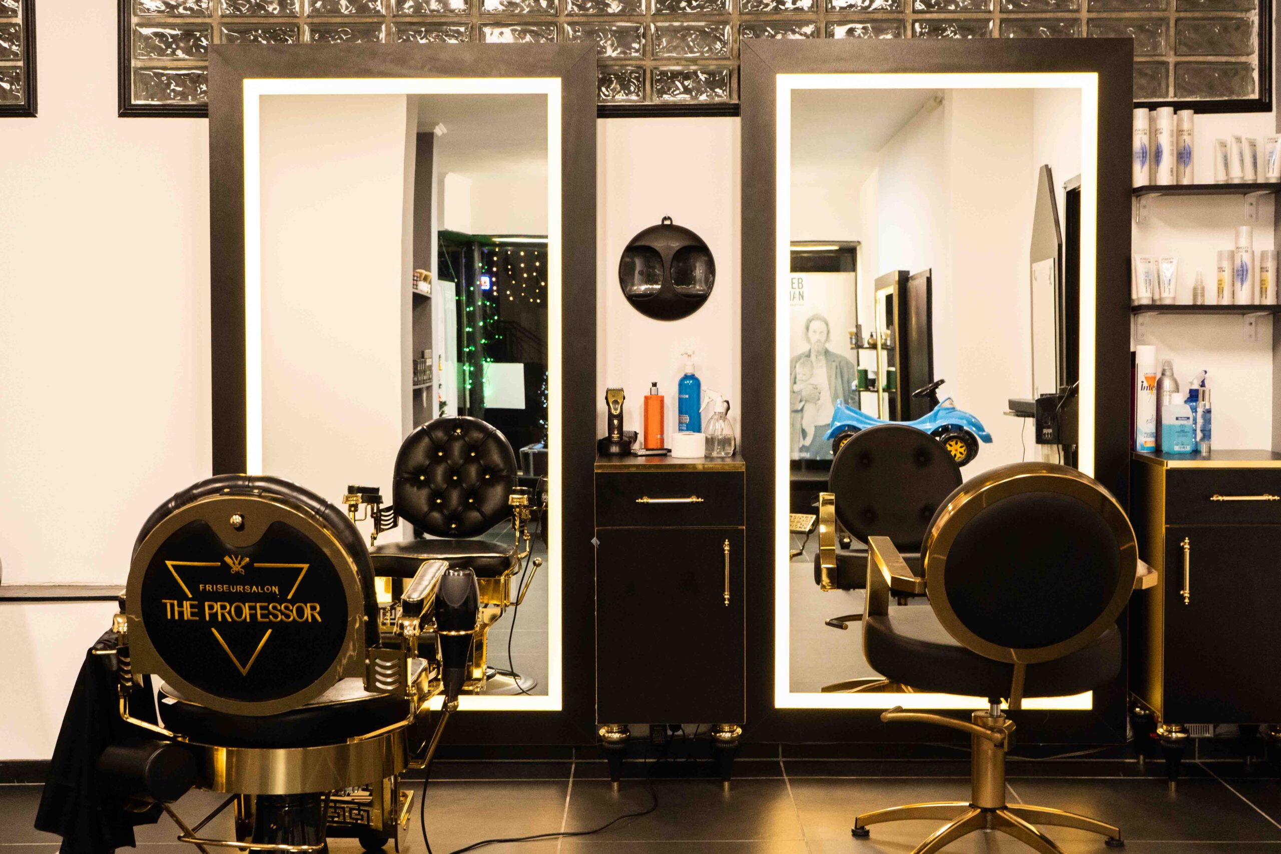 Salon The Professor — Raumimpression