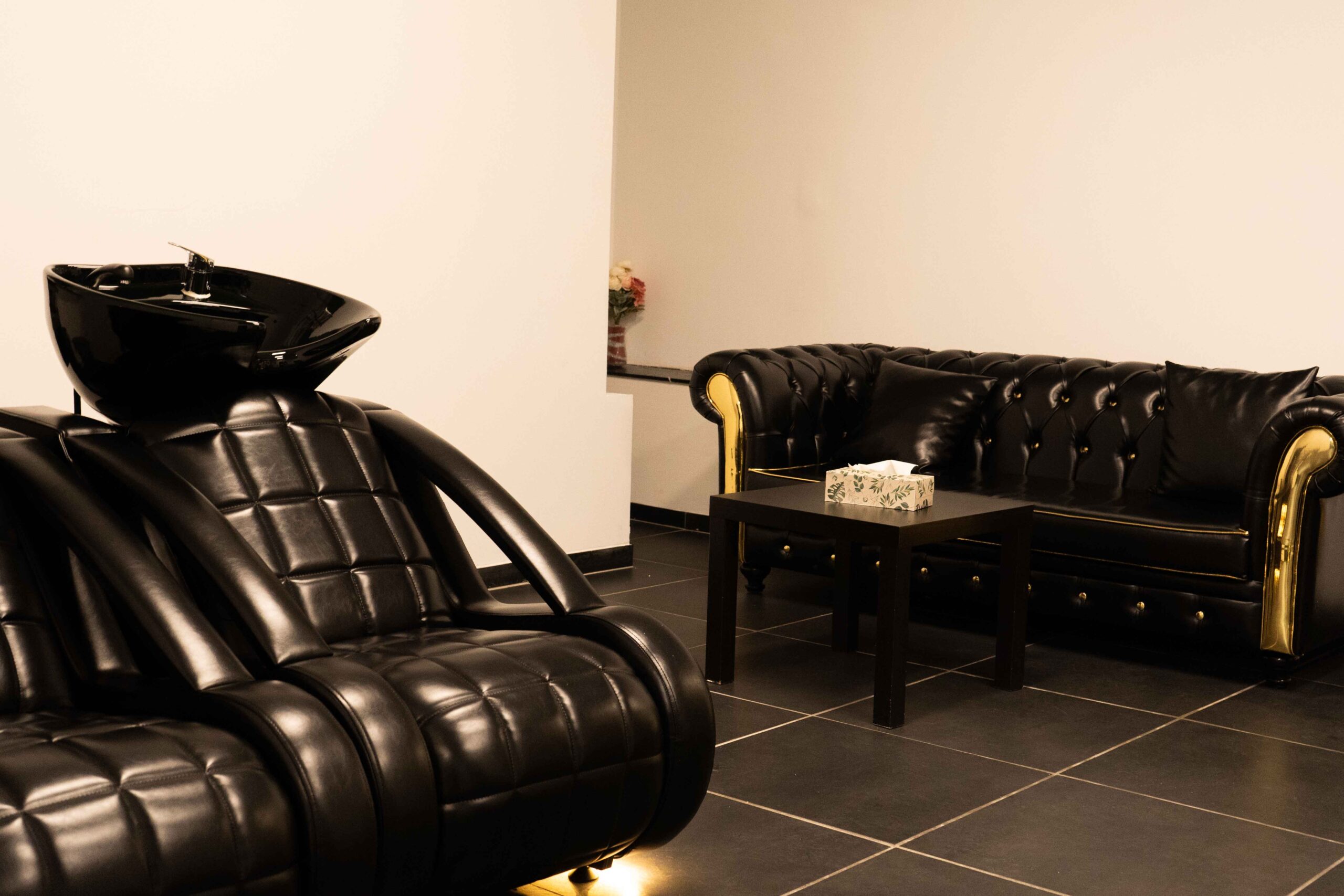 Salon The Professor — Raumimpression